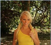 Elaina Raye - Naughty Athletics 10