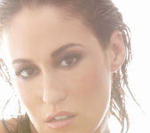 Ryan Keely - VIPArea 21