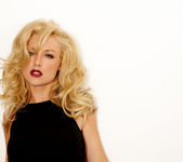 Kayden Kross - VIPArea 5