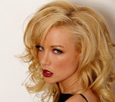 Kayden Kross - VIPArea 28