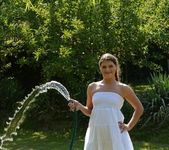Agata - outdoors hardcore fuck