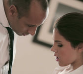Caught In The Rain - Valentina Nappi, Tony Brooklyn 18