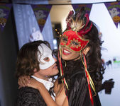 Trick Or Treat - Janice Griffith And Tyler Nixon 24