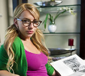 Lexi Belle Studying - Premium Pass 13