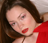 Vicky Vee - Red Bed 6