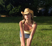 Nadia Taylor - Cowgirl Picnic - ALS Scan 4