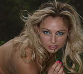 Presenting Laura J 1 - Erotic Beauty 12