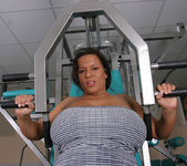 Aneta Buena at Gym 7