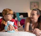 Penny Pax, Casey Calvert - Little College Lesbians