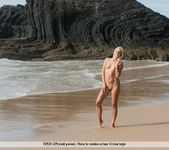 Nude Beach - Tracy A. - Femjoy