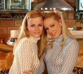 Sandy, Sophie Paris - Club Sandy