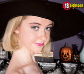 Chloe Couture - Wanton Witch - 18eighteen 7
