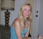 Amateur Teen Model Sunny