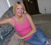 Amateur Busty Blonde Milf Spreads Her Pink Butthole