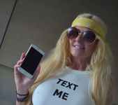 Kelley Cabbana - TEXT ME