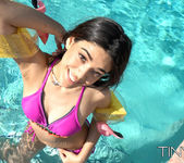 Harmony Wonders - Poolside Dildo - Tiny 4K 7