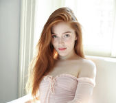 Fun On The Couch - Jia Lissa - Watch4Beauty 4