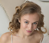 Come In - Vika P. - Femjoy