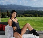 Gina Valentina - InTheCrack 5