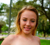 Dixie - Spreads In The Wind - FTV Girls 4