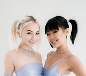 Chloe & Saya: Anal Threesome, Cum Swap - Evil Angel 5
