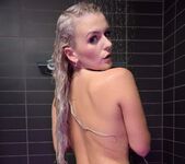 Lycia Sharyl - Shower Cam 4