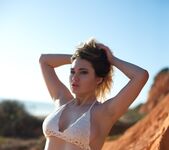Gabriella Knight - Bikini Shoot - Girlfolio 4
