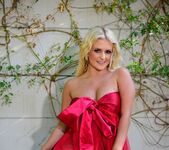 Lycia Sharyl - Christmas Dinner 6