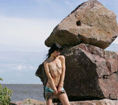 Anais - Girl on the rocks - Stunning 18 8