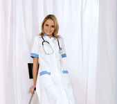 Leticia - Nurse - Anilos