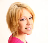 Jennifer - Watch4Beauty