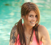 Hailey Leigh - Pink In Pool 6