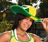 Rayssa Sanchez - Hottest Fan - Mike In Brazil 4