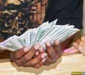 Sammie Mendez - Paid To Upgrade - Money Talks 30