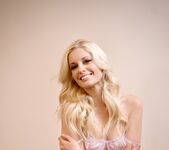 Charlotte Stokely, Jamie Michelle - Repaying The Favor 21