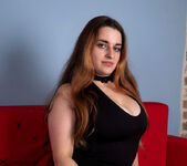 Lenna - Busty Beauty - Anilos