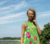 Cliantha M - Cliantha - Flower Dress and Sand - Stunning 18 6