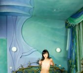 Falana U - Falana - Blue Room - Stunning 18 10