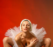 Leah X - Leah - Versatile Professional Dancer - Stunning 18 10