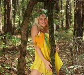 Elka - Forest Fairy - Stunning 18 5
