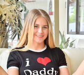 Taylor - I Luv Daddy - FTV Girls