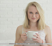 Presenting Stefani - MetArt