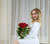 Sophie Gem - Bouquet - MetArt X