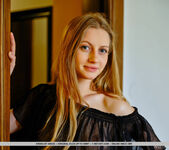 Presenting Aveira - MetArt 4