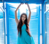 Alissa Foxy: Blue Door - Watch4Beauty 5