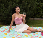 Matty Mila Perey - Summer Picnic - ALS Scan