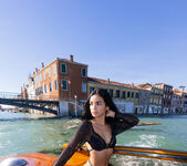 Dulce: Sweet In Venice - Watch4Beauty 13