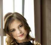 Presenting Kira Rami - MetArt