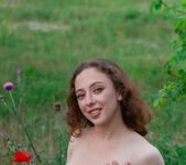 Presenting Esenia - MetArt 5