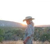 Victoriah - An Algarve Sunset - Girlfolio 7
